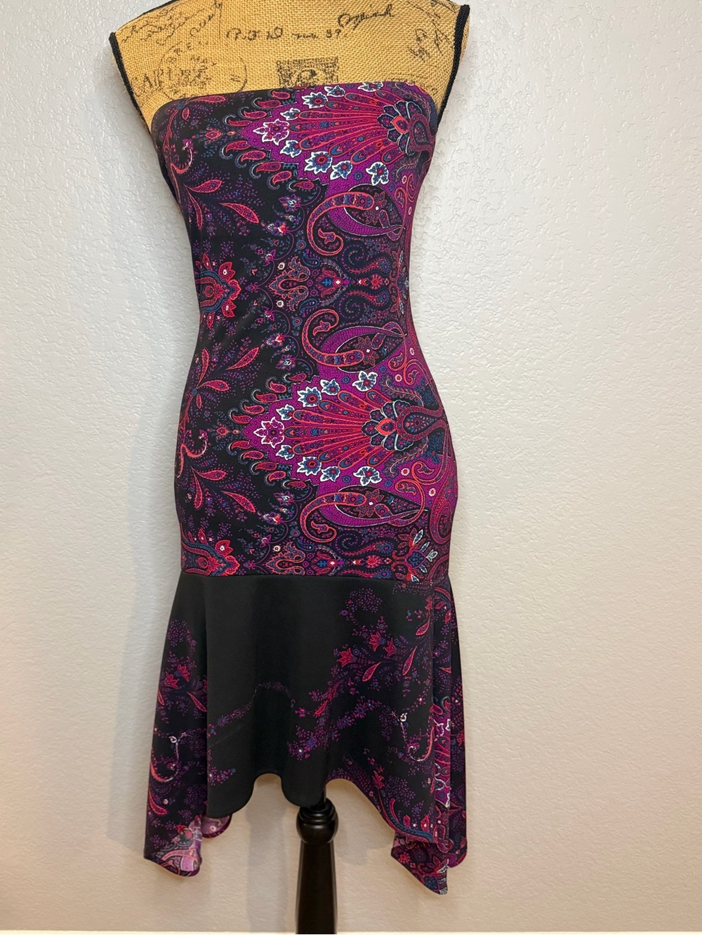 Y by Yigal Azrouel Strapless Paisley Dress in Black and Fuchsia